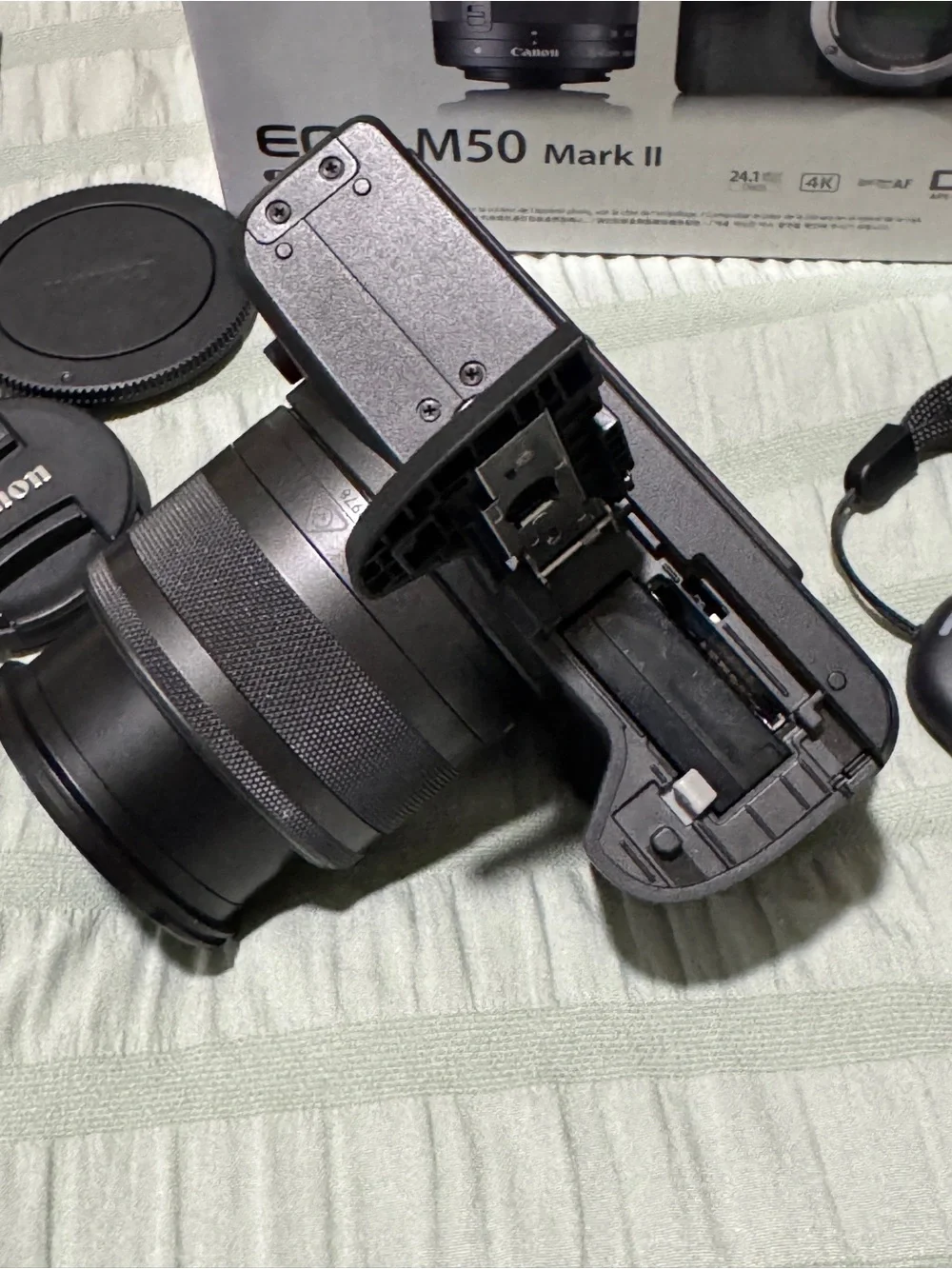 Canon EOS M50 Mark II Compact Mirrorless Camera - Black
